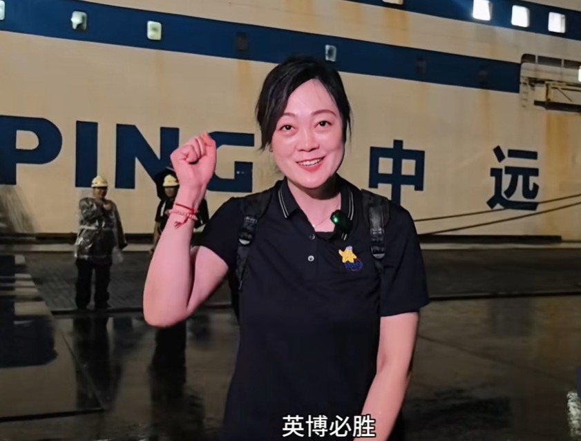 们的热情非, 在接受采访