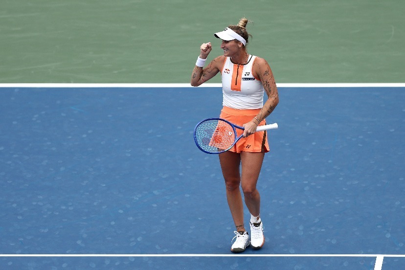 阿尼西莫娃, om 阿尼西莫娃, om