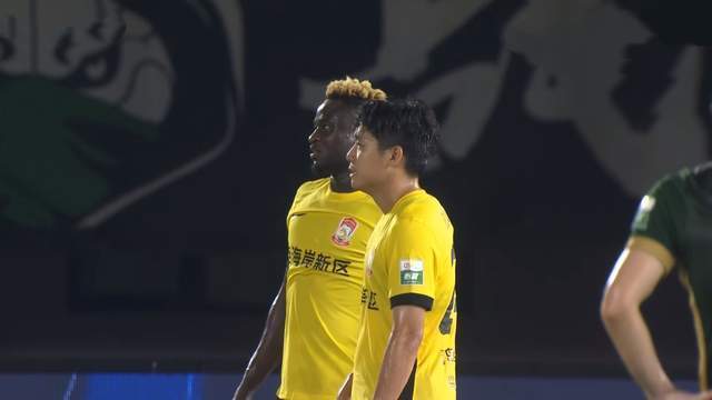 鹏担任主帅, 家的比赛中