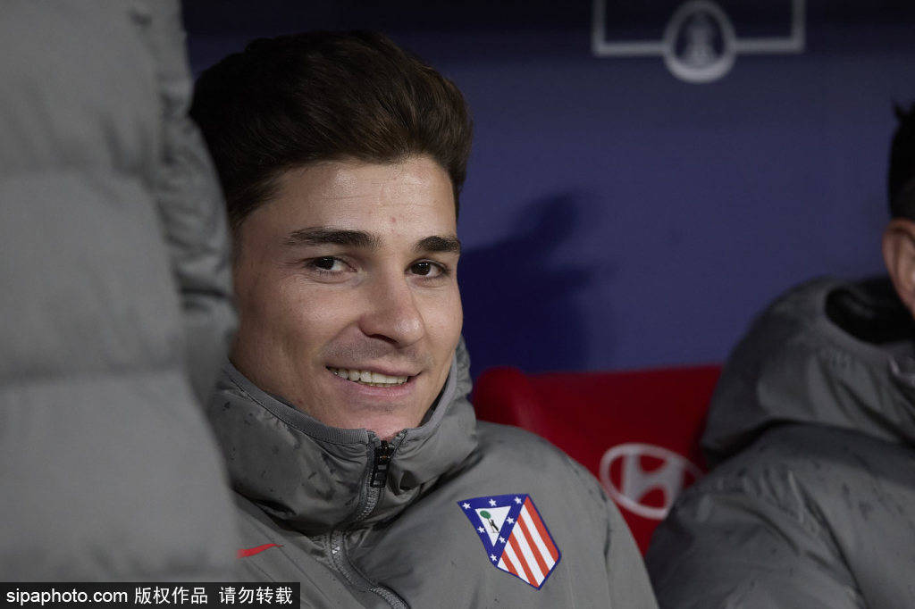 只有一粒进, 转会是米兰, 斯的未来以 只有一粒进, 转会是米兰, 斯的未来以